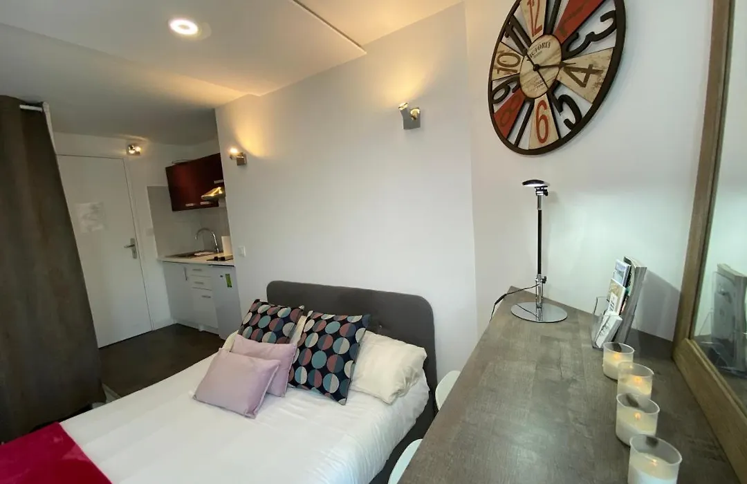 Studio Gare Part Dieu-1
