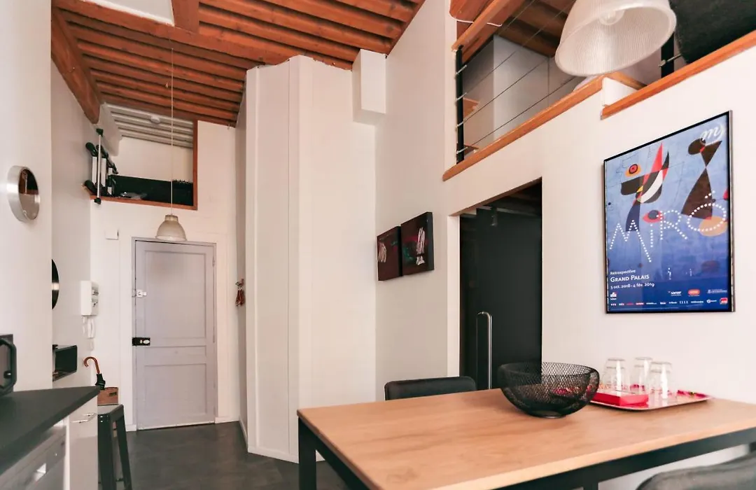 Guestready - Charmant Loft Croix-Paquet Pour 2-1