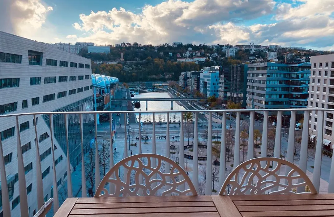 Appartement T3 Confluence-1