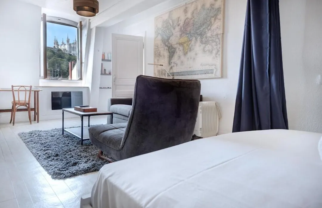 50m² cosy près place Bellecour&vue s/ basilique-1