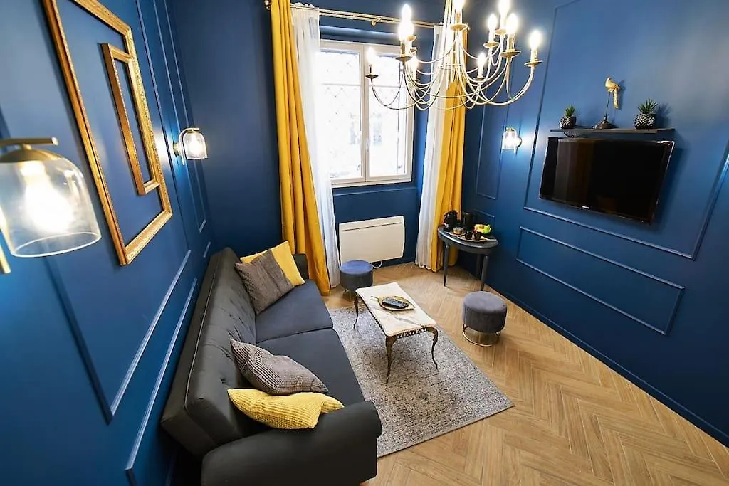 Duguesclin Baroque / appartement de charme-1