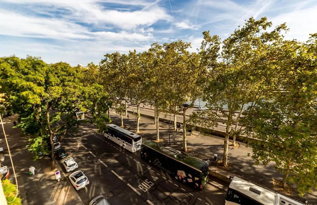 BnGo l La Vie sur la Saône l 2ch, 4p, parking-1