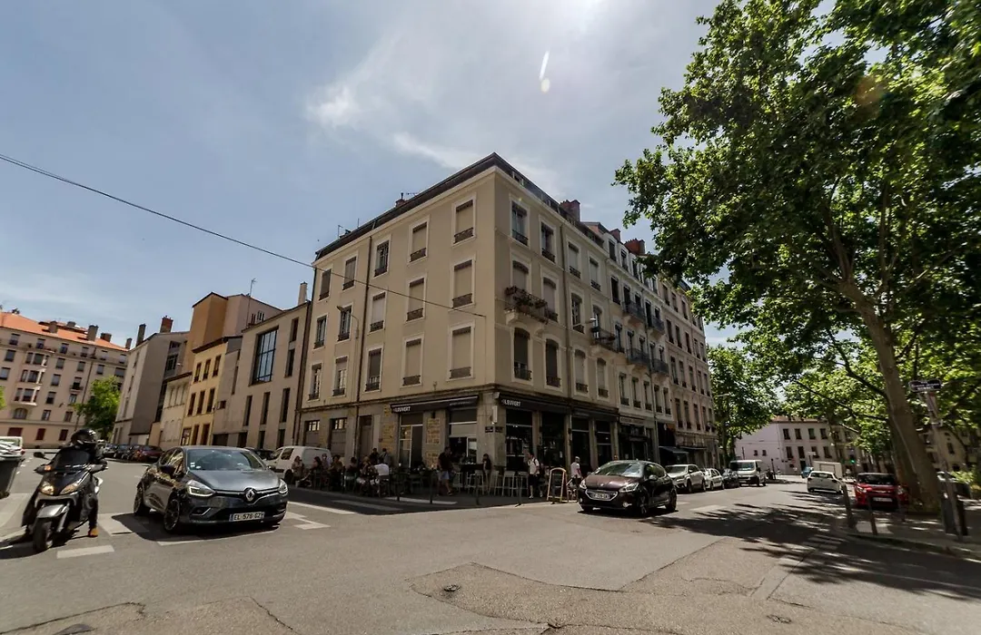 BnGo l Le Perché de la Croix-Rousse l 4p, 2ch-1