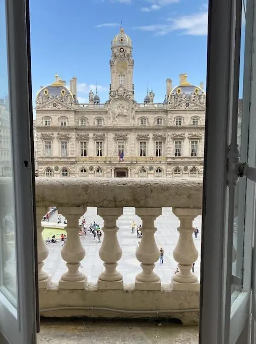 Balcon Place des Terreaux-1