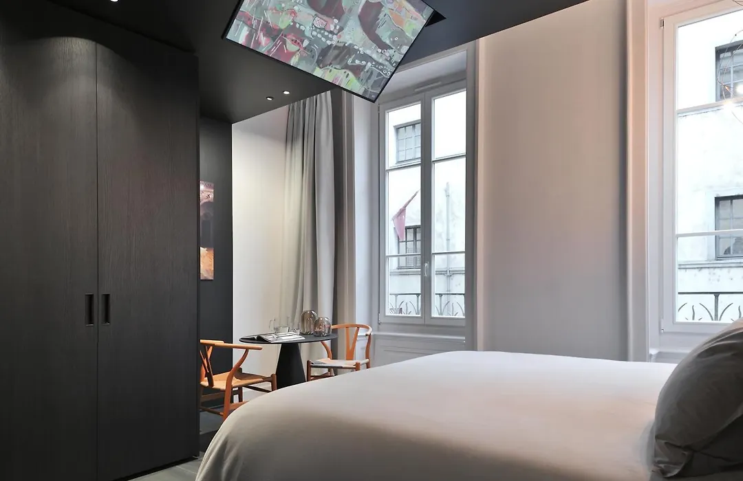 Suite de Luxe&Design au Cœur de Lyon avec Parking-1
