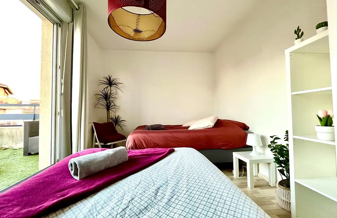 BnGo I Immense RoofTop Lyon I 2 chambres, 4 places parkings, 2 immenses terrasses, 8 personnes-1