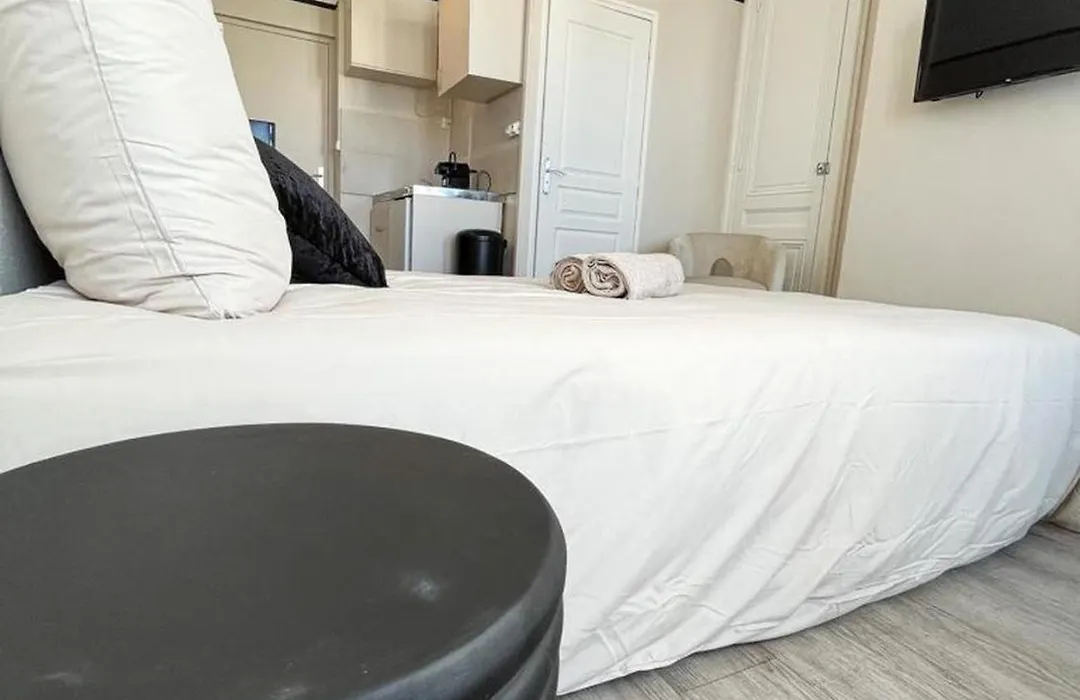 Suite Athos - Check In H24 - Proche Centre Ville-1