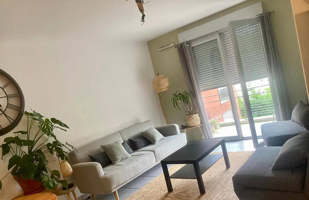 Un balcon à Monplaisir- 4 lits -garage - 47m2-1