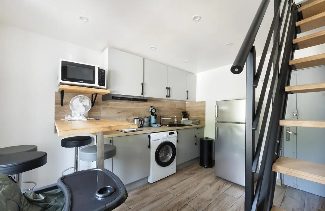 Duplex rénové parking gratuit Lyon 9-1