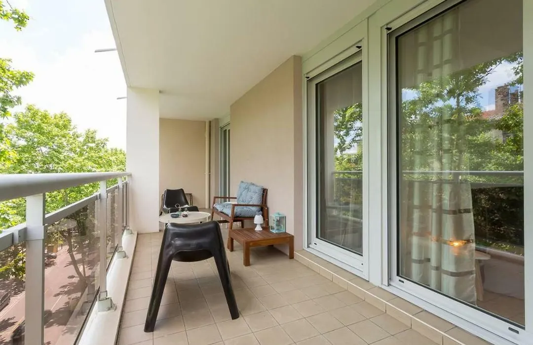 Appartement Lyon Centre Confluence 100 m2 Parking Terrasses-1