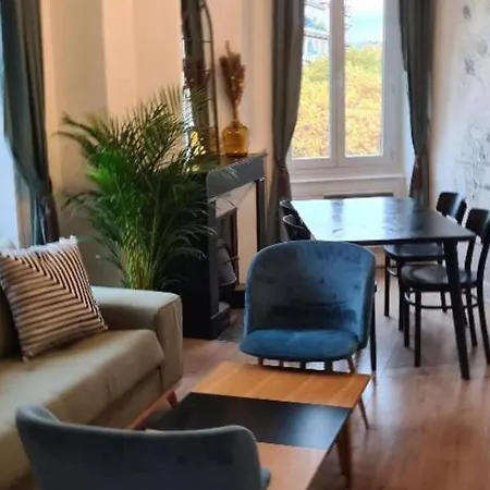 Appartement deux chambres - Garibaldi-3