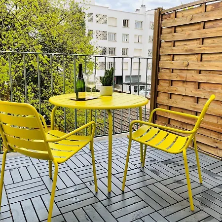 RAFFINE - Part-Dieu l Vue cours l Terrasse by Dreamy Flat Lyon-2