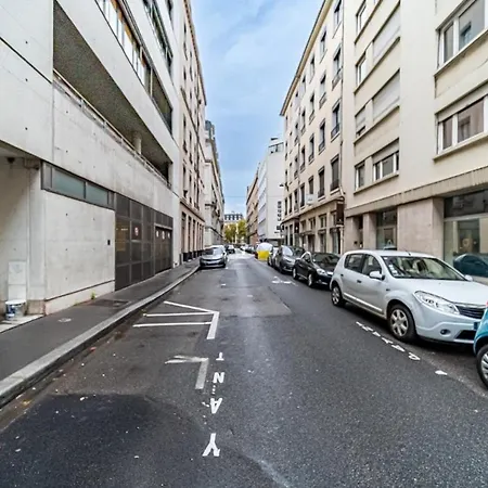 Appartement 6 pers avec balcon-Perrache Bellecour-2