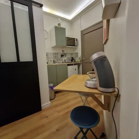Studio cosy - cœur du vieux Lyon-2