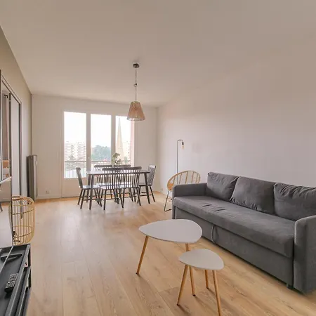 Charcot Appartment-2