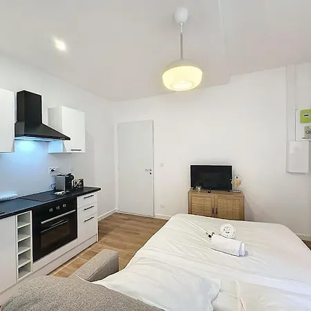 Cosy studio, Centre Ville Thomassin 1-3