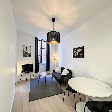 Cosy appt, Centre de Lyon Bellievre 1-2