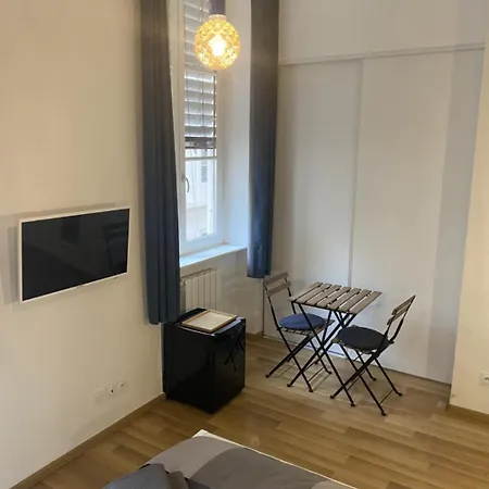 Chambre confort centre ville chez l'habitant-2