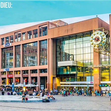 Le Masséna d'Or, Calme, Métro, et Parc Tête D'or-2