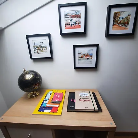 Grand appartement proche métro avec place de parking-2