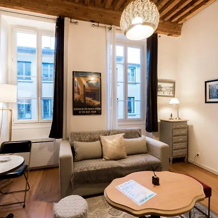 Trion - Quartier St Just - 42M2 Proche Vieux Lyon-2