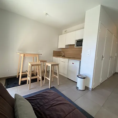 Appartement avec Balcon Immeuble Standing-2