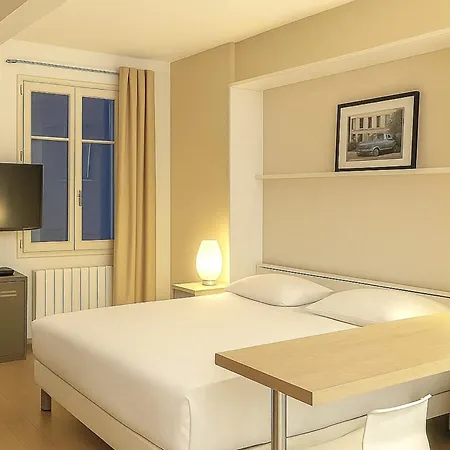 Charming Studio At The Foot Of The Opera-Le Petit Pradel-3