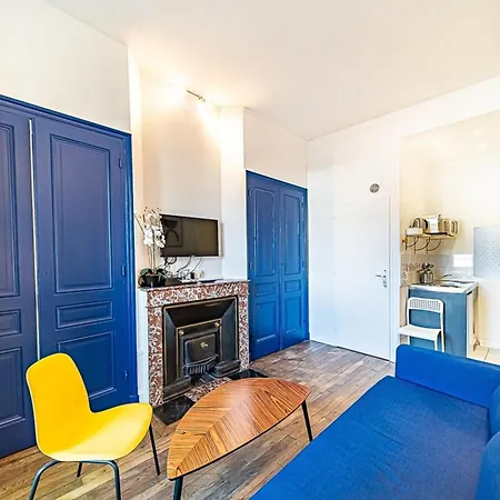 Le petit Charlemagne- Studio Rénové -Perrache-3