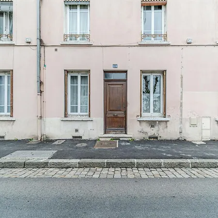 Le Berliet - Cosy Studio Near Maison de la Danse-2