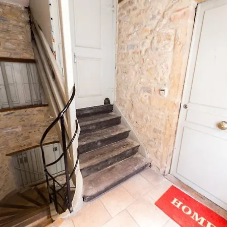 All in Lyon | Appartement hypercentre Célestins-3