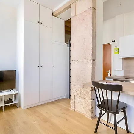 L'Onyx - Beau studio atypique coeur Presqu'île-2