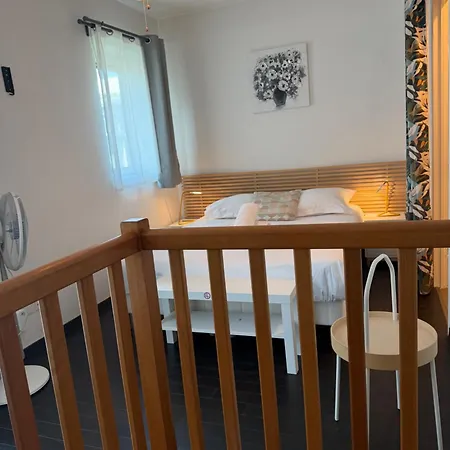 Confluence - Superbe pied à terre avec parking privé-2