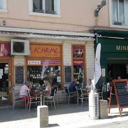 T3 55m2&Garage, proche Saône, et 5 min Vieux Lyon via Metro D-2