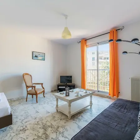 Charming 1br on the Saône riverbank Lyon-2