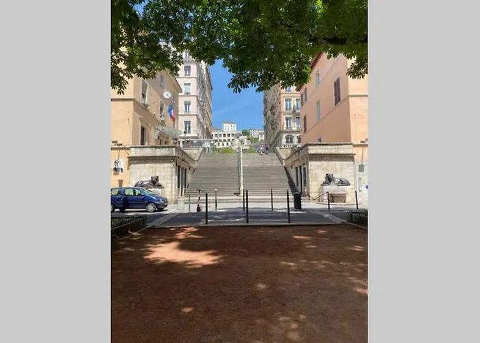 Appartement entier - refait à neuf - Loft - City Center Lyon