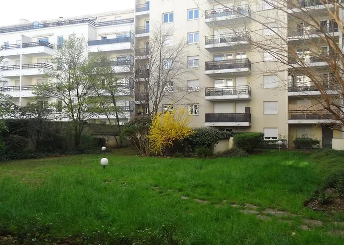 Appart T2 standing tout confort au calme - parking en option Lyon