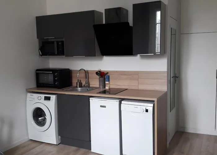 Appartement Duplex Bastié T3 calme et climatisé WiFi à Lyon