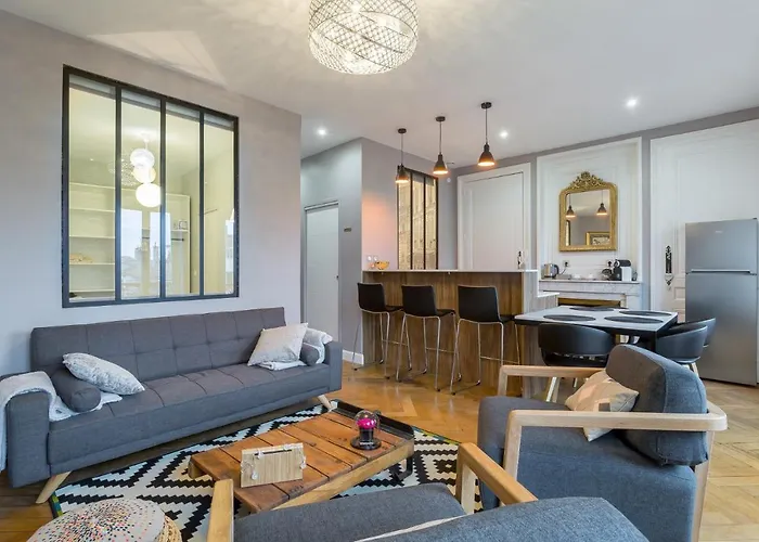 Host Inn Natty Suite Lyon