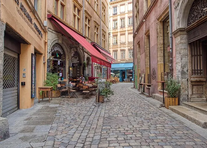 Appartement VIEUX LYON Quai de Saône
