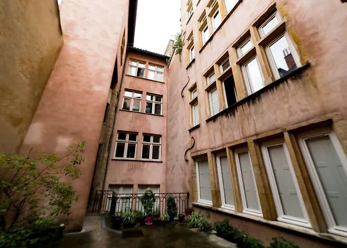 All in Lyon | Grand duplex avec vue sur Fourvière