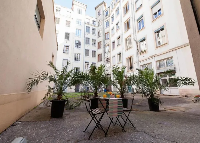 Quiet Duplex Near Brotteaux Part-Dieu&Parc Tête d'Or Lyon