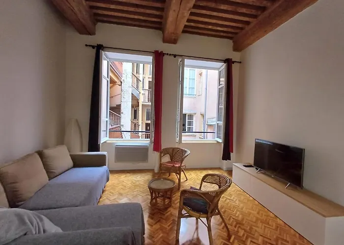 Appartement Old town - Vieux Lyon -50 m2 flat