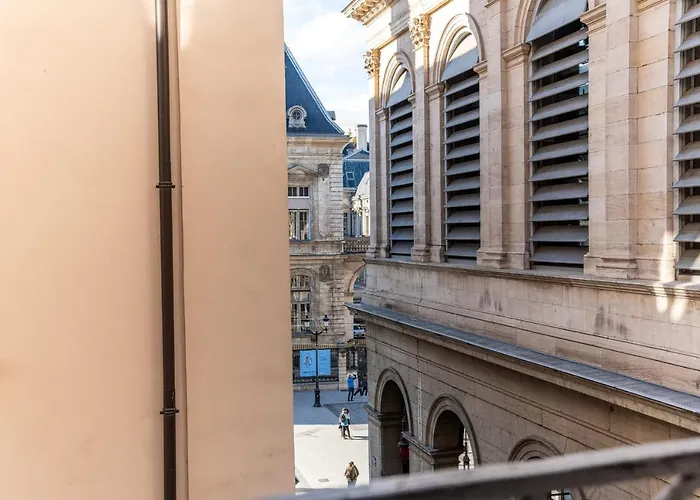 Les Suites de l'Opéra - Apartment Barbara for 10 people Lyon