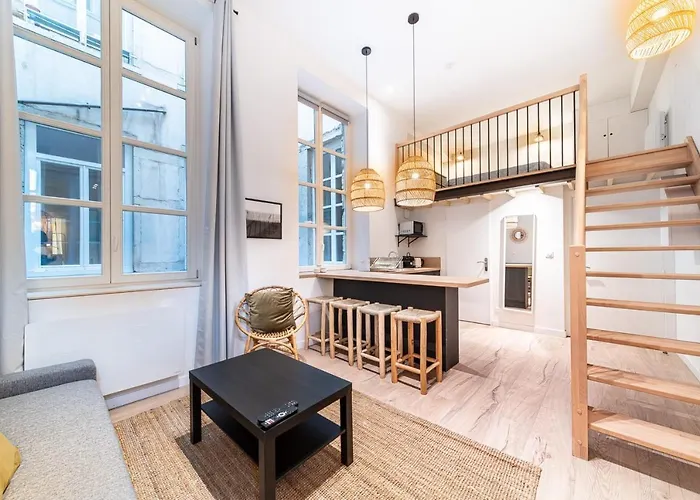 Chic Loft near Opera - Heart of Lyon Opéra Suites - ARETHA