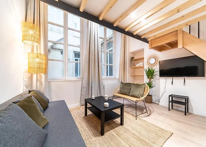 Les Suites de l'Opéra - Apartment Ella for 4 people Lyon