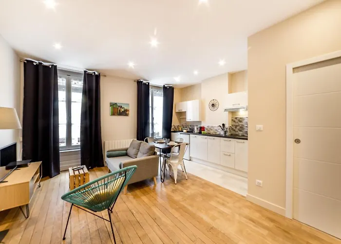 Cosy entièrement rénové idéalement placé AIL Lyon