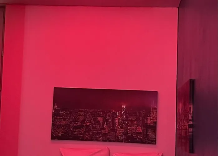 SPA Enzo Appartement avec Jacuzzi Privatif Lyon