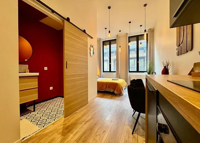 Suite Bergame - Check In H24 - Wifi Lyon