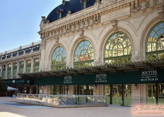 La Suite en Rose - Spa - Lyon Centre Brotteaux