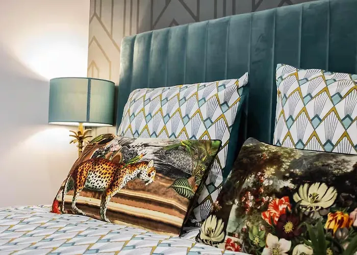 Suite Crystal Lyon